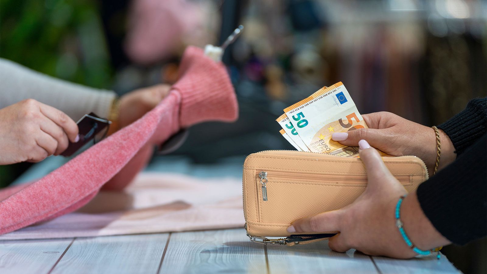 Consumer Prices in Finland Rise 1.9 Percent in June 1 Consumer Prices in Finland