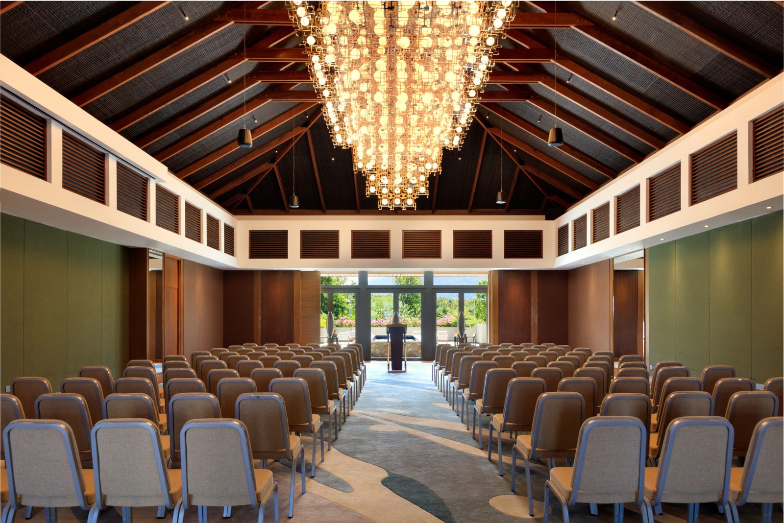 InterContinental Dominica Cabrits Resort Unveils ‘Boardroom and Beyond’ for Corporate Retreats 1 InterContinental Dominica Cabrits Resort