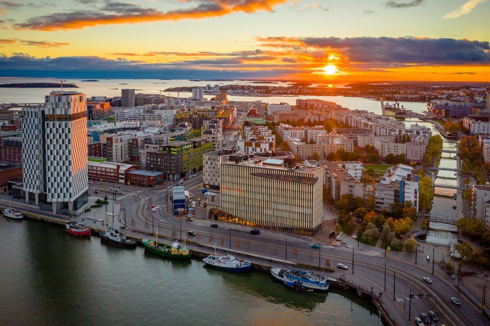 Tragedy in Jätkäsaari: Two Teenage Girls Fall to Their Death from Helsinki Rooftop 1 Tragedy in Jätkäsaari