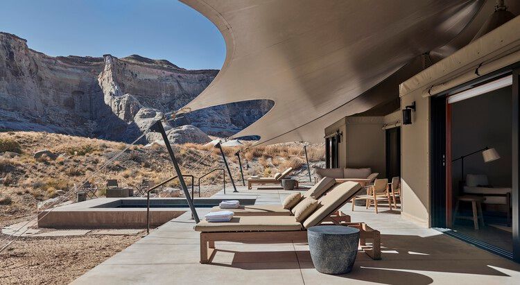 6 Hotels with No Walls: A Travel Experience Like No Other 5 Hotels with No Walls