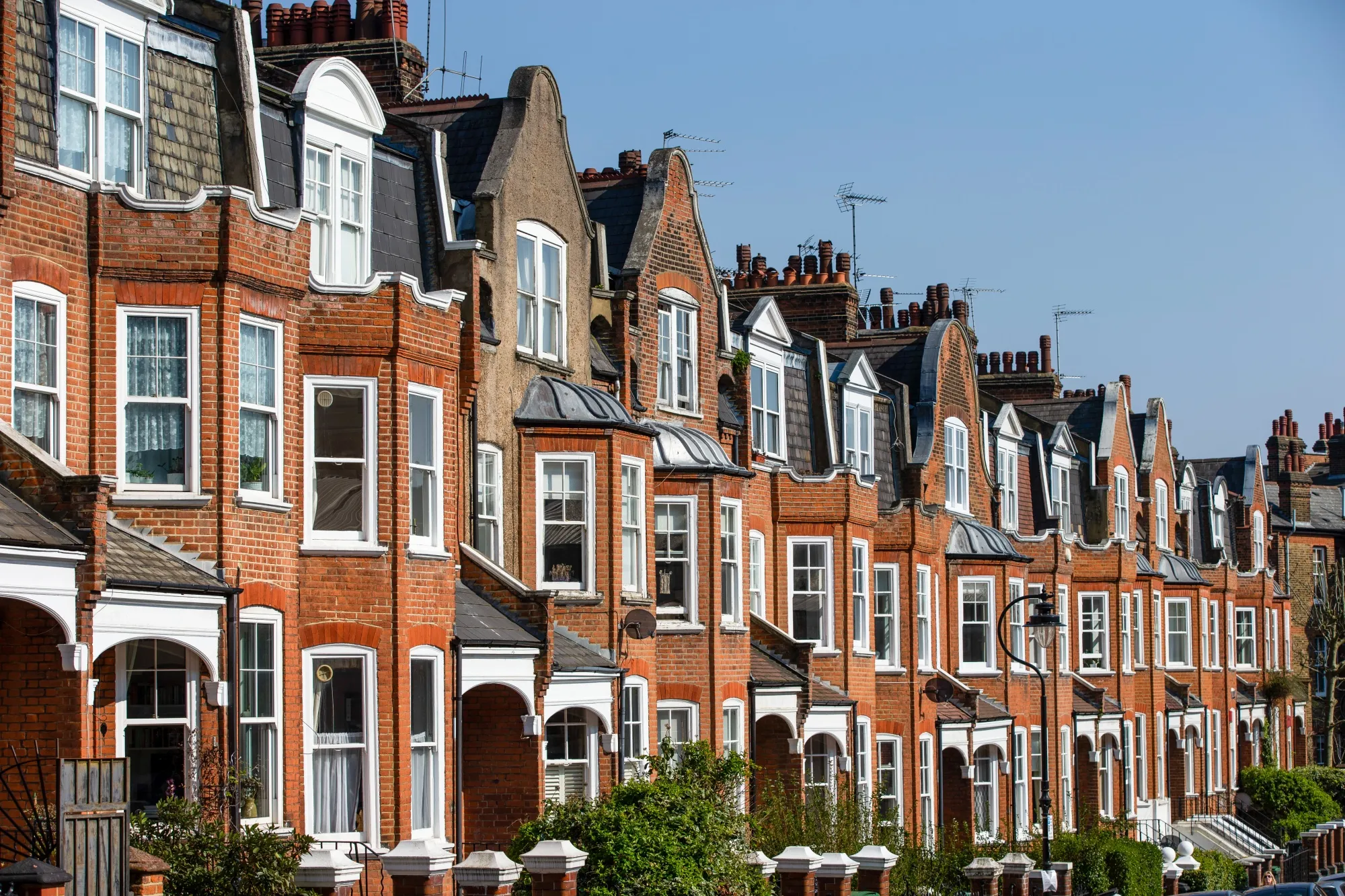American Homeowners in England and Wales are Quietly Reshaping the UK property Map 1 American Homeowners in England and Wales