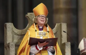 Sarah Mullally Becomes First Female Archbishop of Canterbury Sarah Mullally Becomes First Female Archbishop of Canterbury