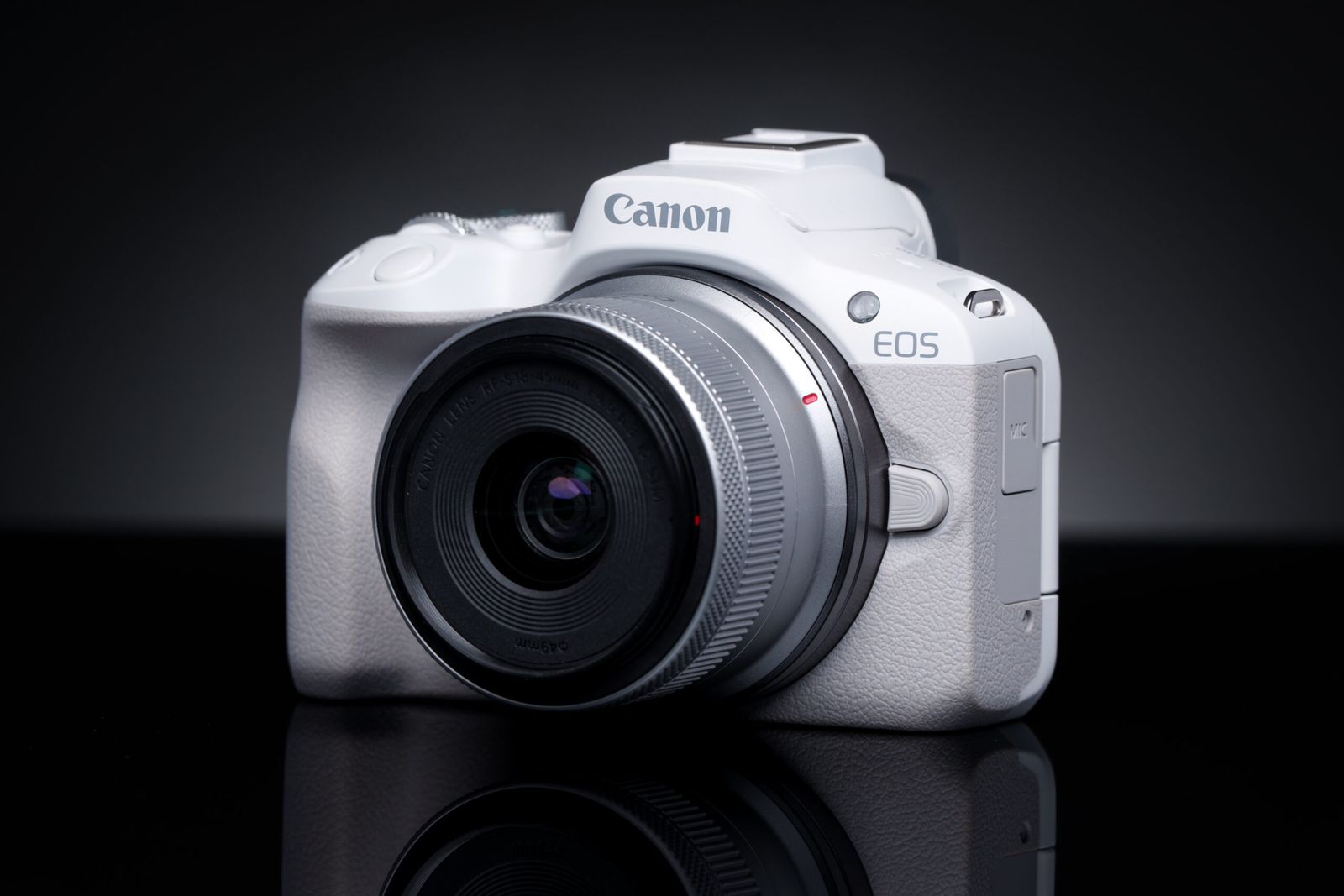 Best Travel Cameras for Beginners That Actually Hold Up on the Road 3