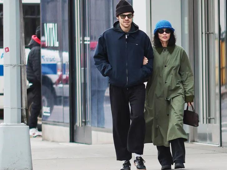 Harry Styles and Zoë Kravitz Spotted Together in New York, Relationship Shows Signs of Strength