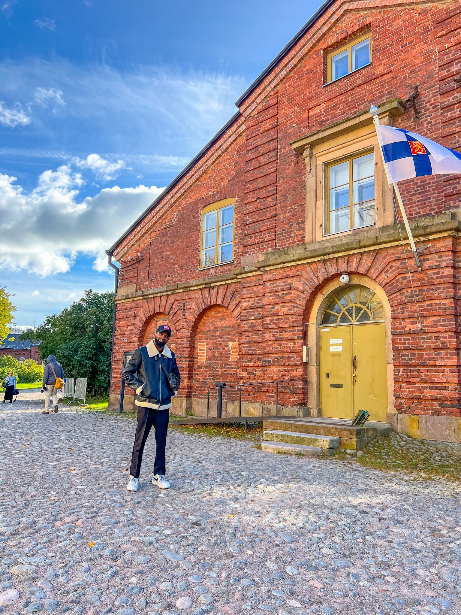 Why Most Finnish Language Courses Teach in Entirely Finnish
