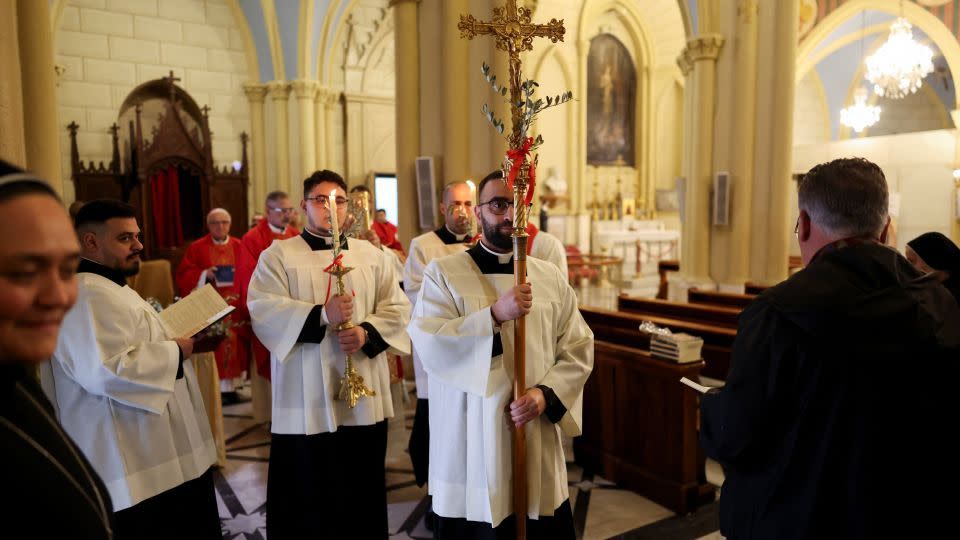 Israel Reverses Palm Sunday Restriction After Global Backlash