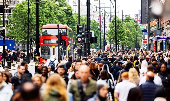 How to Avoid Tourist Scams Around the World 2 How to Avoid Tourist Scams Around the World