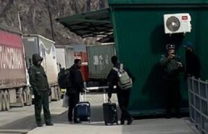 Nigerians Willing to Leave Iran Are Being Escorted Across Armenian Border Nigerians Willing to Leave Iran Are Being Escorted Across Armenian Border