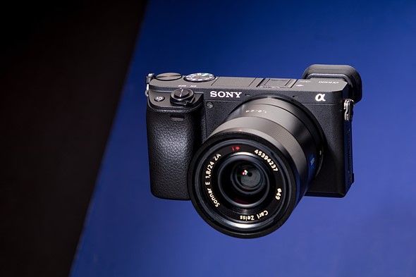 Best Travel Cameras for Beginners That Actually Hold Up on the Road 2