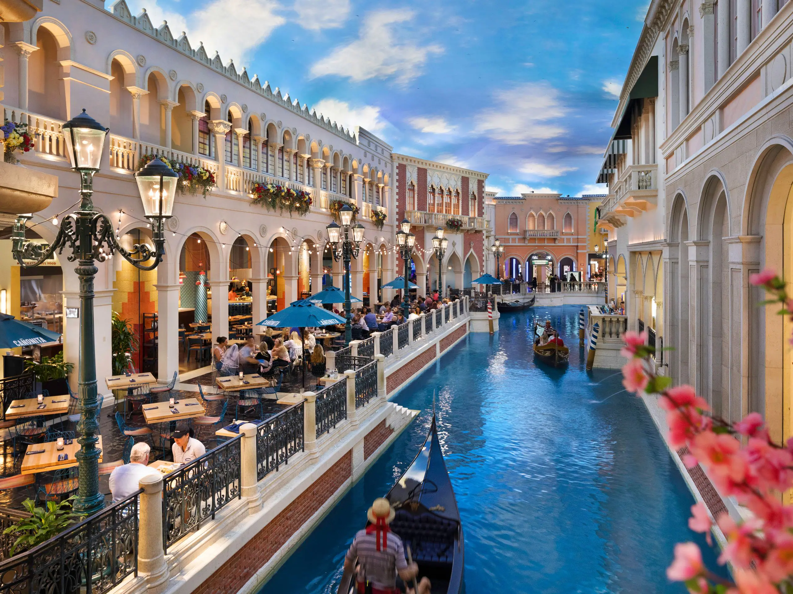 Best affordable luxury hotels in the US