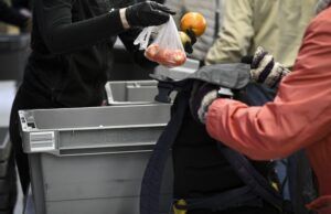 Helsinki Food Aid Queue Closes After 30 Years as Surplus Donations Collapse Helsinki Food Aid Queue Closes After 30 Years as Surplus Donations Collapse