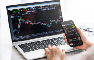 Helsinki Stock Market Climbs to Highest Level Since 2000 as Global Risk Sentiment Improves
