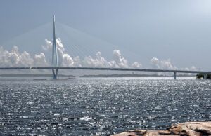 Helsinki Opens Kruunuvuori Bridge as Thousands Walk First Crossing Helsinki Opens Kruunuvuori Bridge as Thousands Walk First Crossing