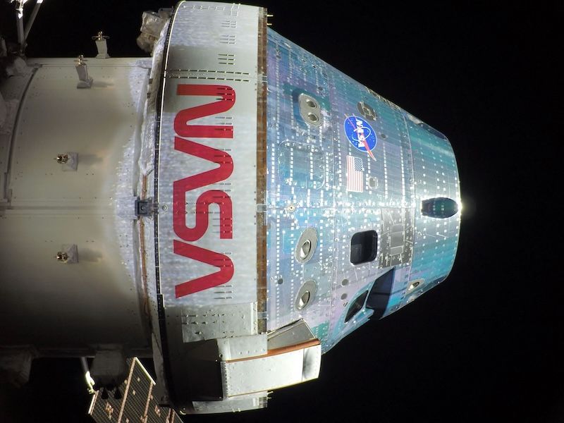 Artemis II Crew Reaches Midpoint on Journey to the Moon
