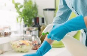Cleaning Company CEO Jailed for Fake Jobs That Tricked Foreign Workers Out of More Than EUR60,000 Cleaning Company CEO Jailed for Fake Jobs That Tricked Foreign Workers Out of More Than EUR60,000
