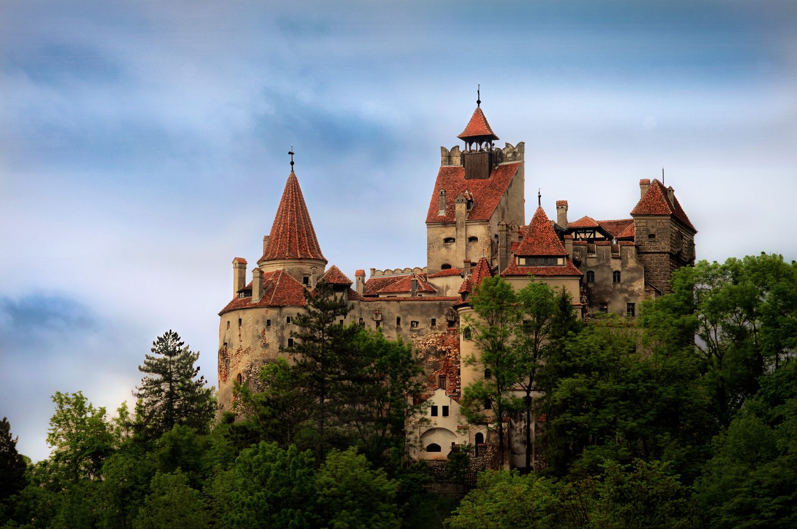 Europe's Most Popular Castles and Palaces Revealed by Traveller Reviews 9 Europe's Most Popular Castles and Palaces Revealed by Traveller Reviews