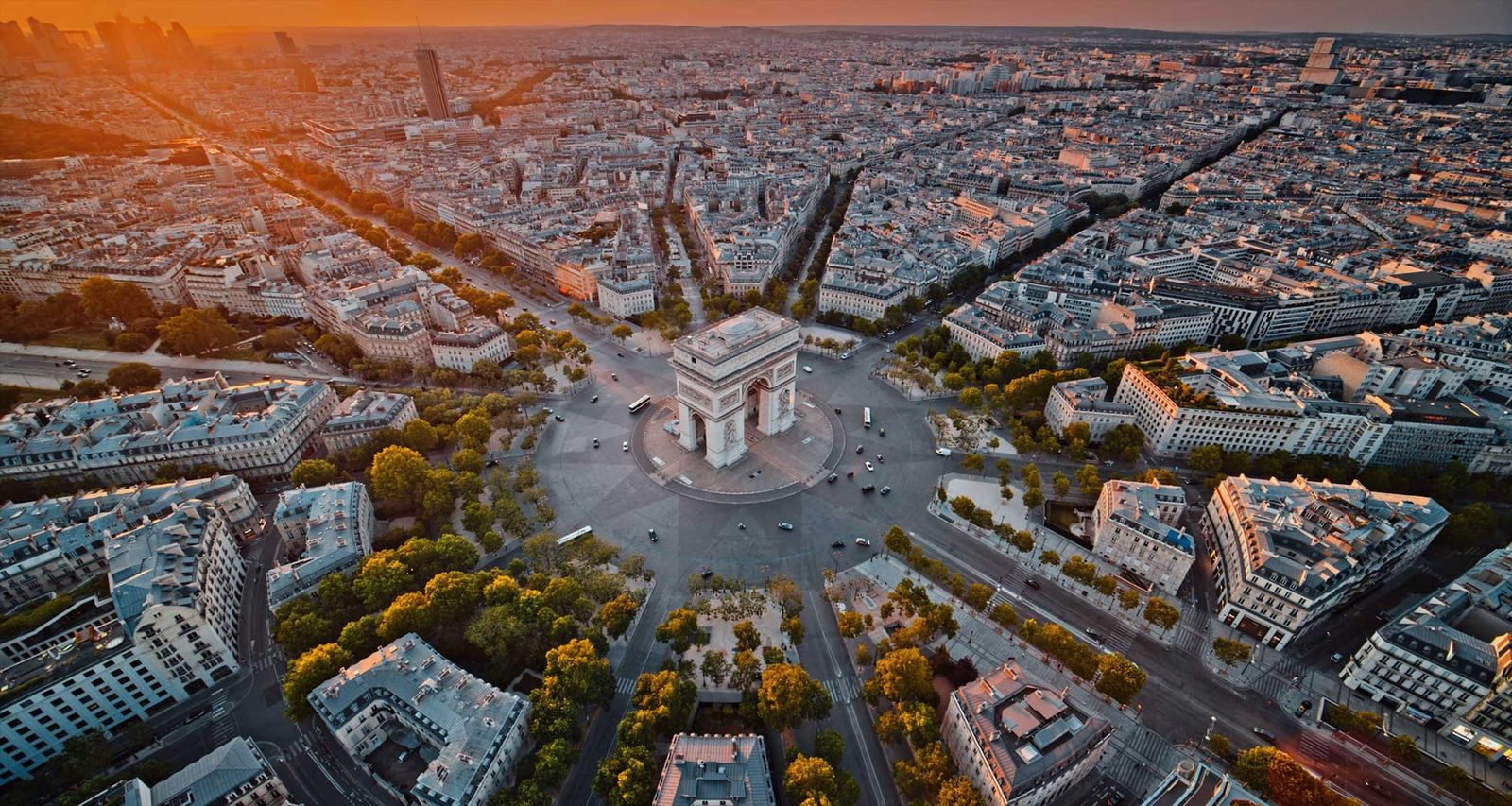 What African Travelers Notice When They Arrive in Europe 1 What African Travelers Notice When They Arrive in Europe