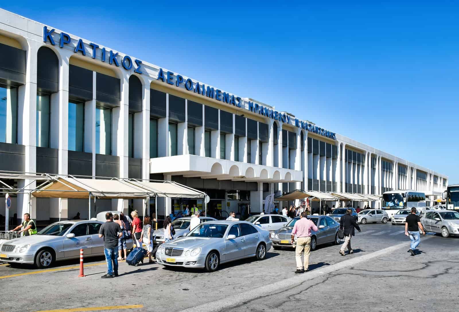 8 Most Unserious Airports in the World 4 8 Most Unserious Airports in the World