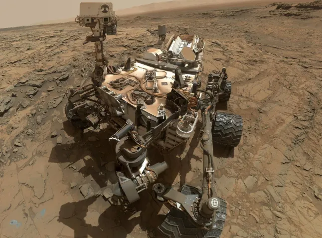 NASA panorama offers a rare view of a day on Mars through Curiosity's eyes 2 NASA panorama offers a rare view of a day on Mars through Curiosity's eyes