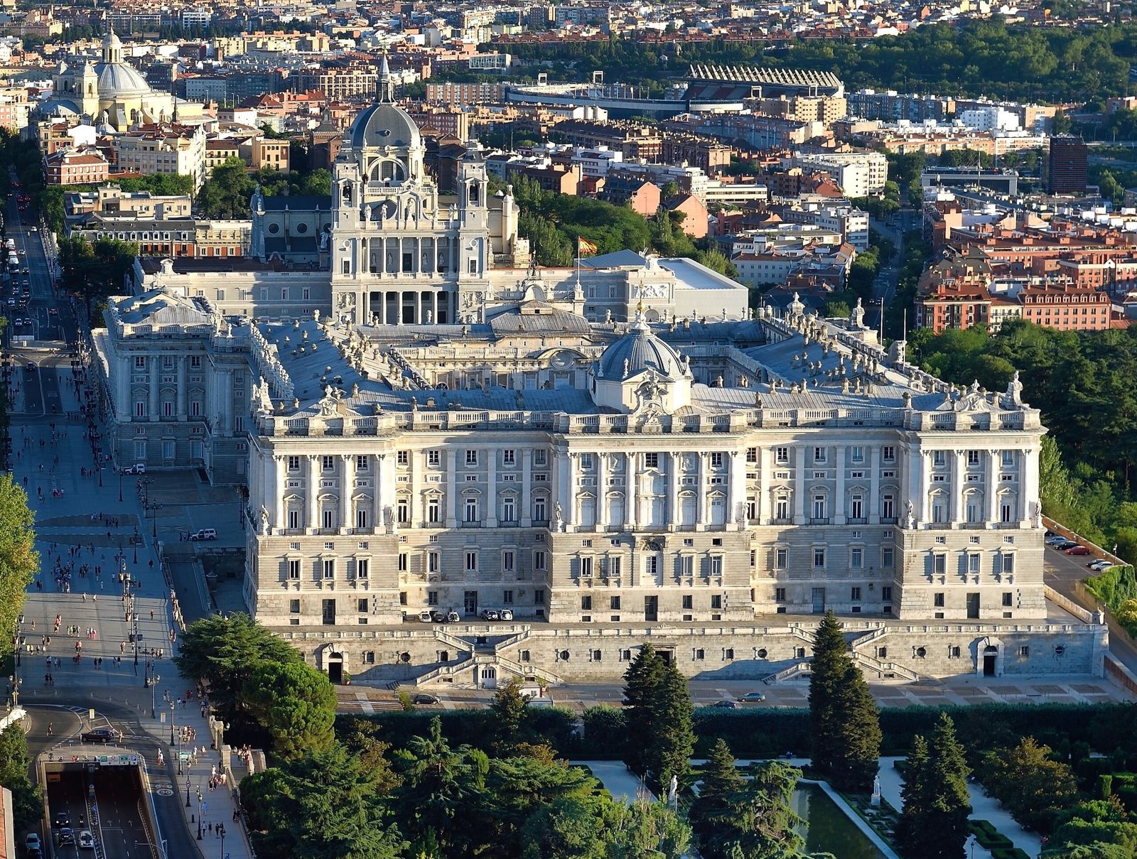 Europe's Most Popular Castles and Palaces Revealed by Traveller Reviews 6 Europe's Most Popular Castles and Palaces Revealed by Traveller Reviews