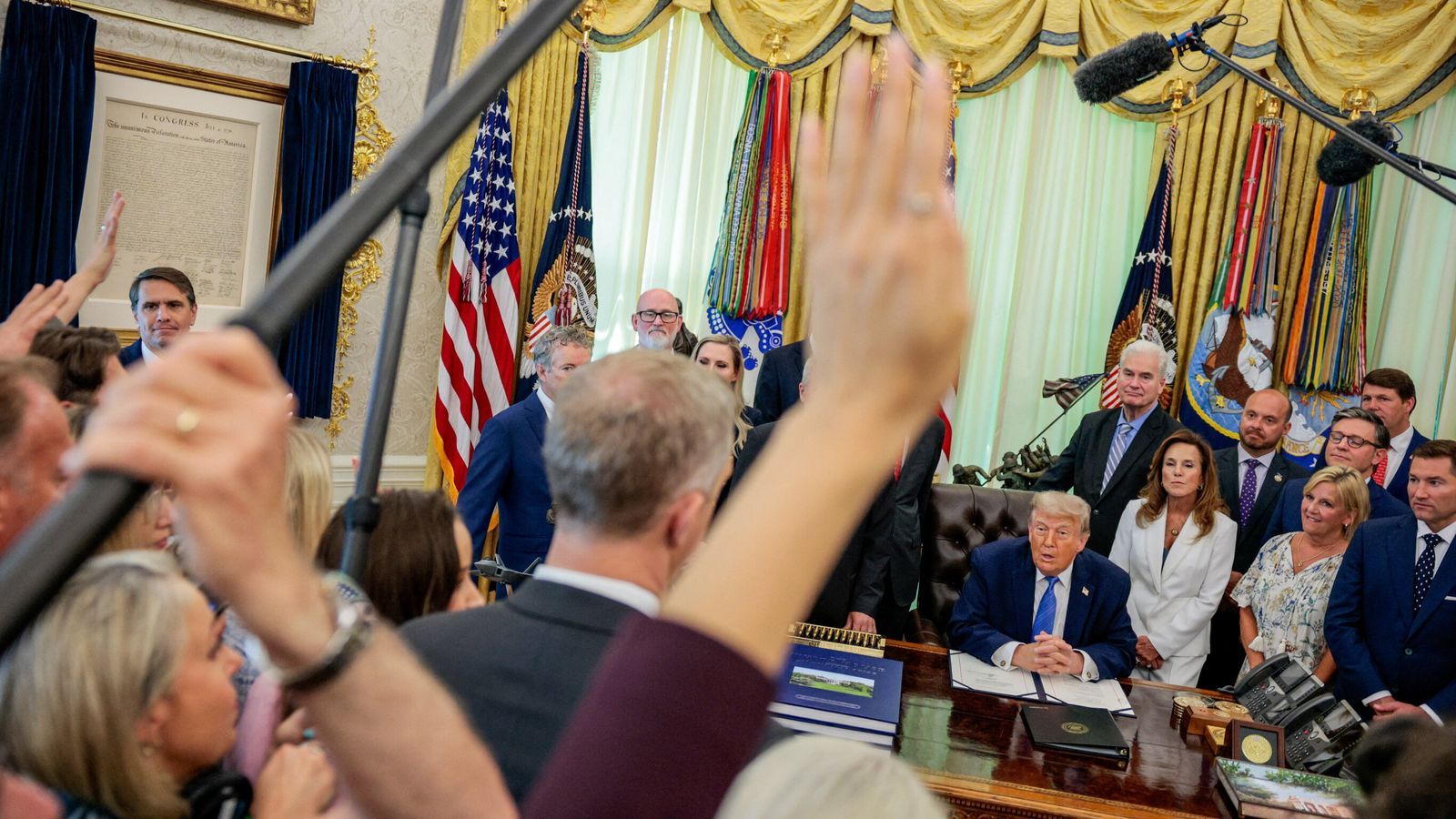 White House Media Ban Puts Trump Administration and Justice Department at Center of Press Freedom Fight 1 White House Media Ban Puts Trump Administration and Justice Department at Center of Press Freedom Fight