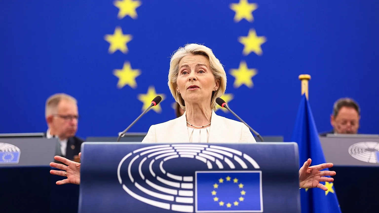EU plans social media restrictions for children under 15 as Brussels pushes tougher online safety rules 1 EU plans social media restrictions for children under 15 as Brussels pushes tougher online safety rules