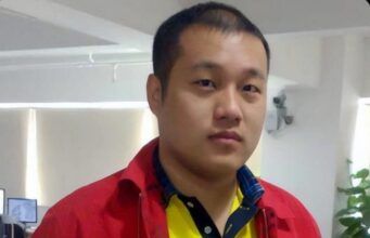 Chinese billionaire Xu Bo reportedly fathered more than 100 children through US surrogacy Chinese billionaire Xu Bo reportedly fathered more than 100 children through US surrogacy