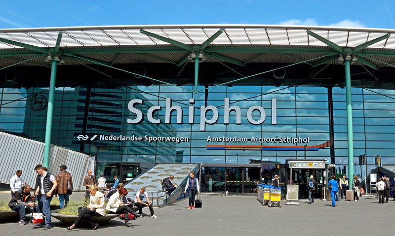 Barcelona-Amsterdam Named Europe's Most Stressful Air Route for Nervous Flyers 1 Barcelona-Amsterdam Named Europe's Most Stressful Air Route for Nervous Flyers